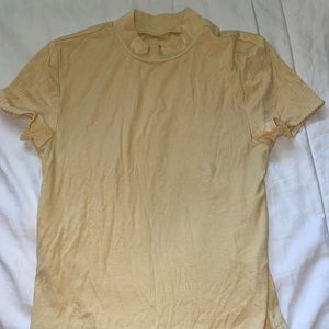 Yellow pacsun top